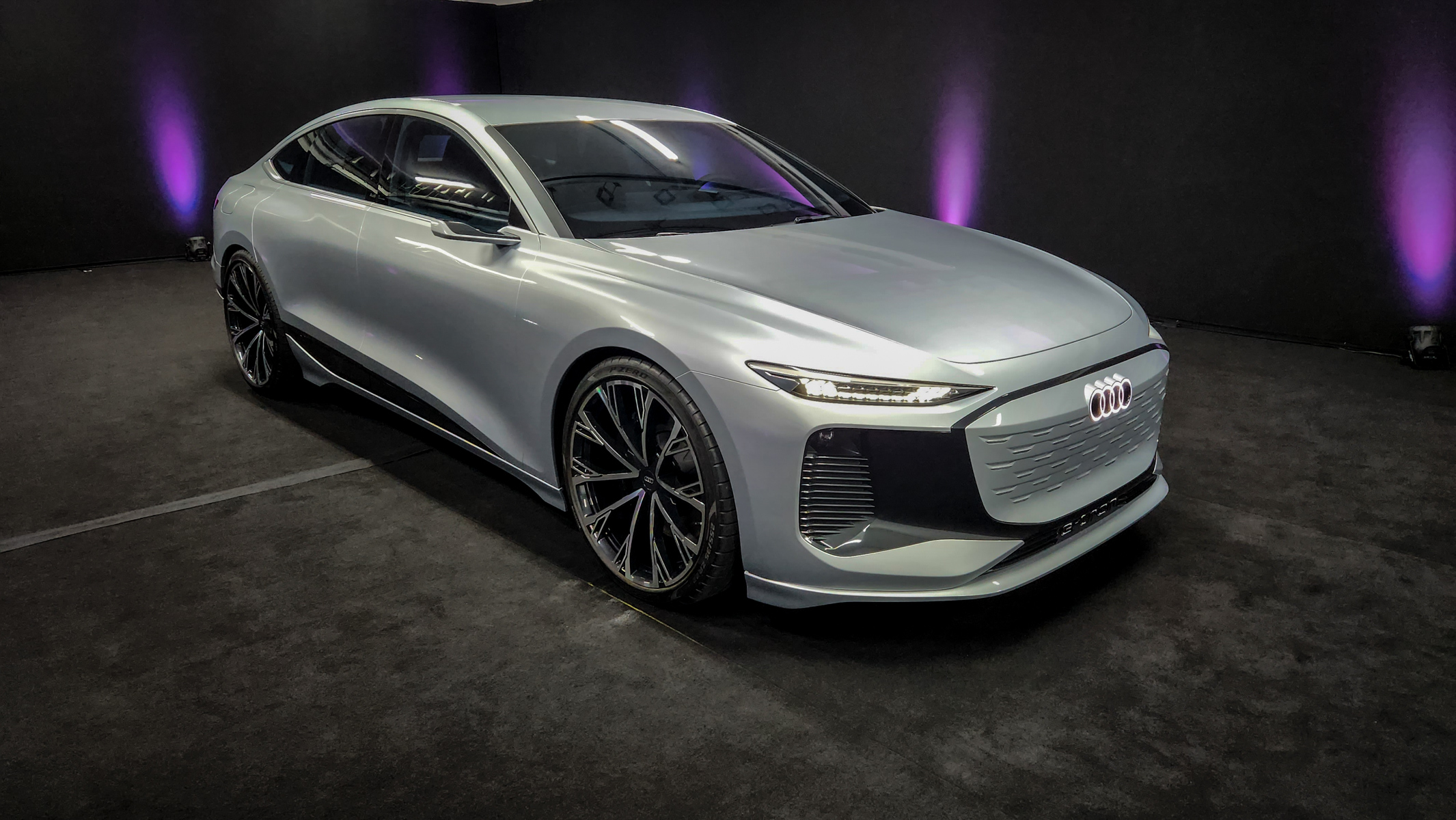 Audi A6 e-tron concept