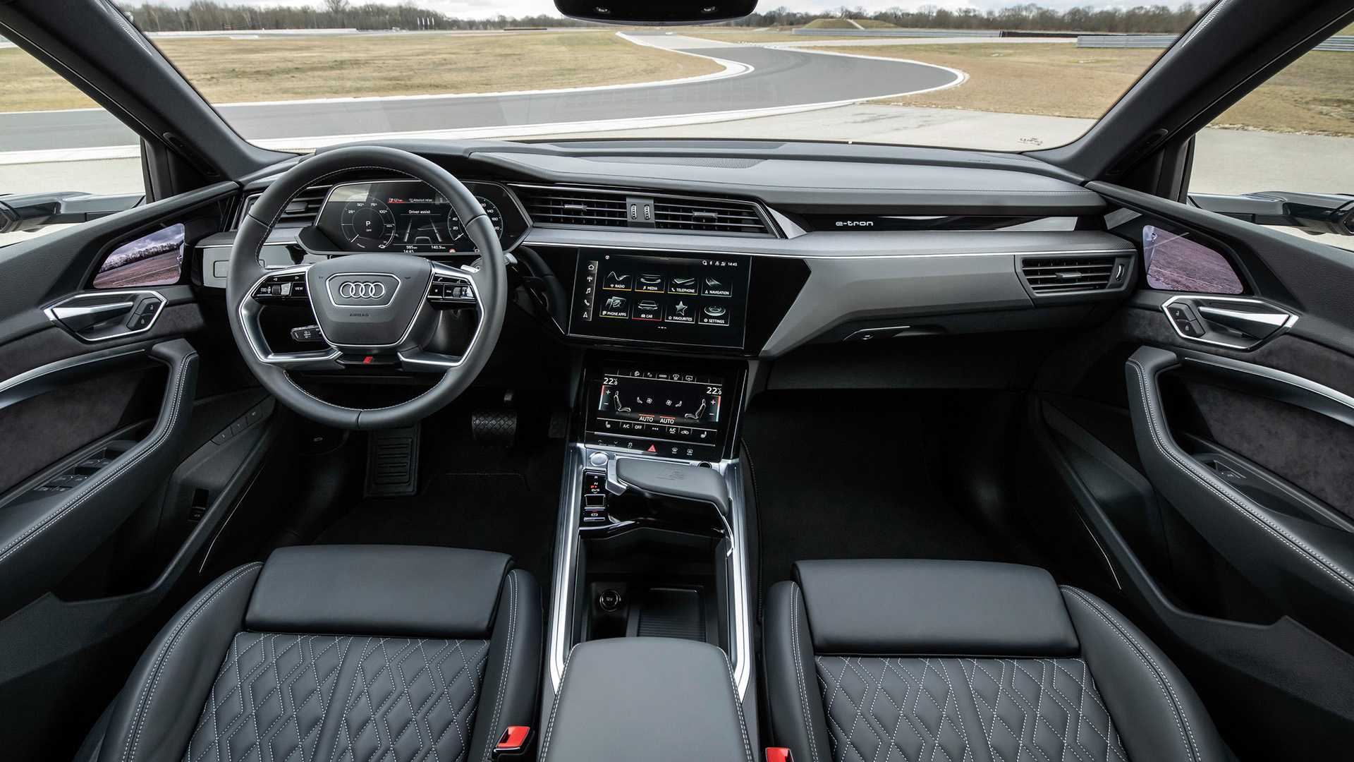 Audi e-tron S Sportback