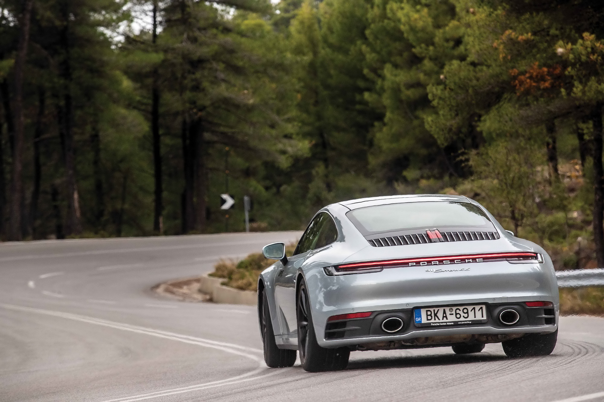 Audi RS e-tron GT & Porsche 911 Carrera 4S