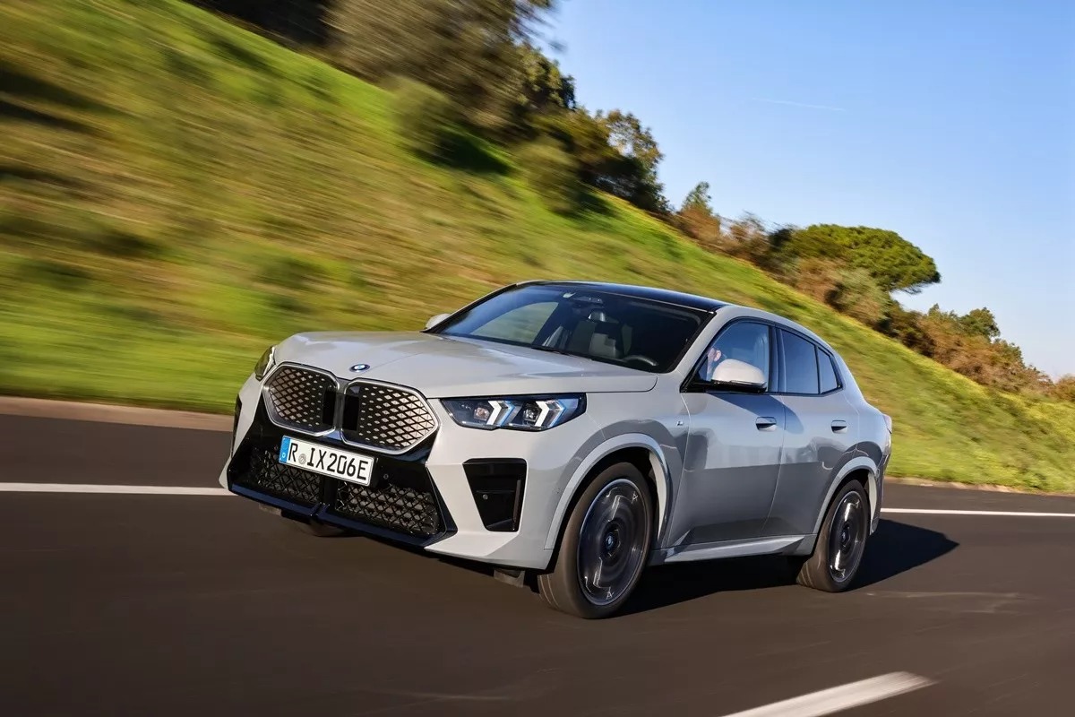 BMW X2