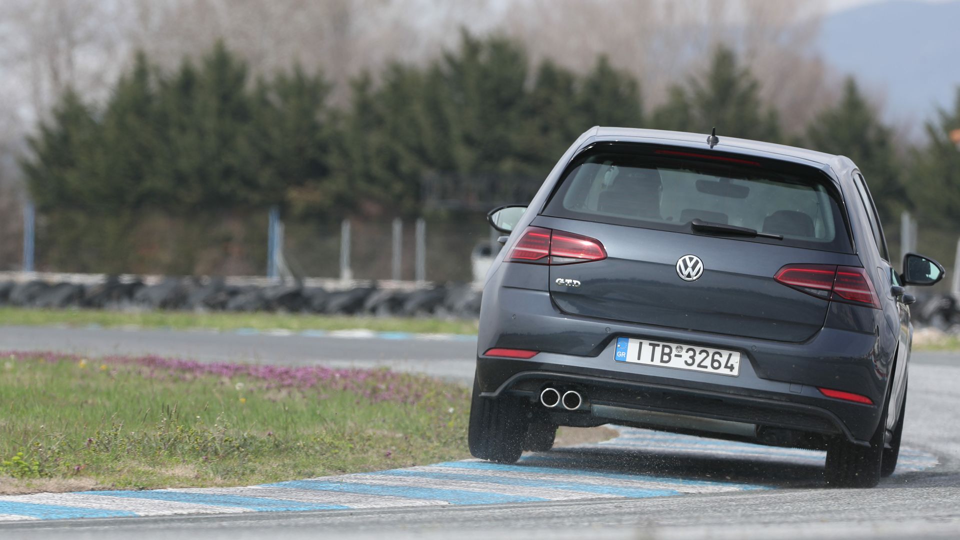 BMW i3s vs Volkswagen Golf GTD - on track