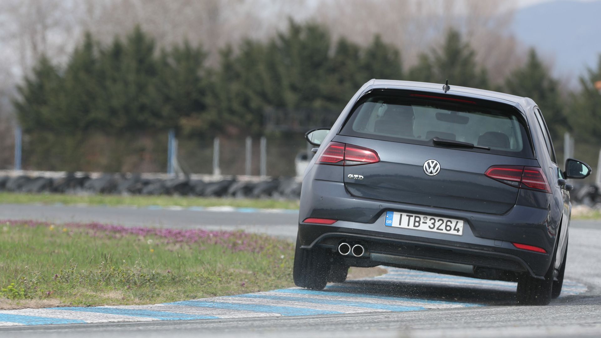 BMW i3s vs Volkswagen Golf GTD - on track