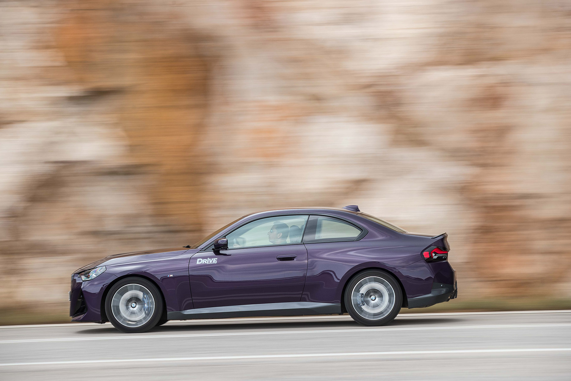 Fun-to-drive: BMW 220i Coupé vs Mazda MX-5 SkyActiv-G132, Photo credits DRIVE Media Group/Thanassis Koutsogiannis