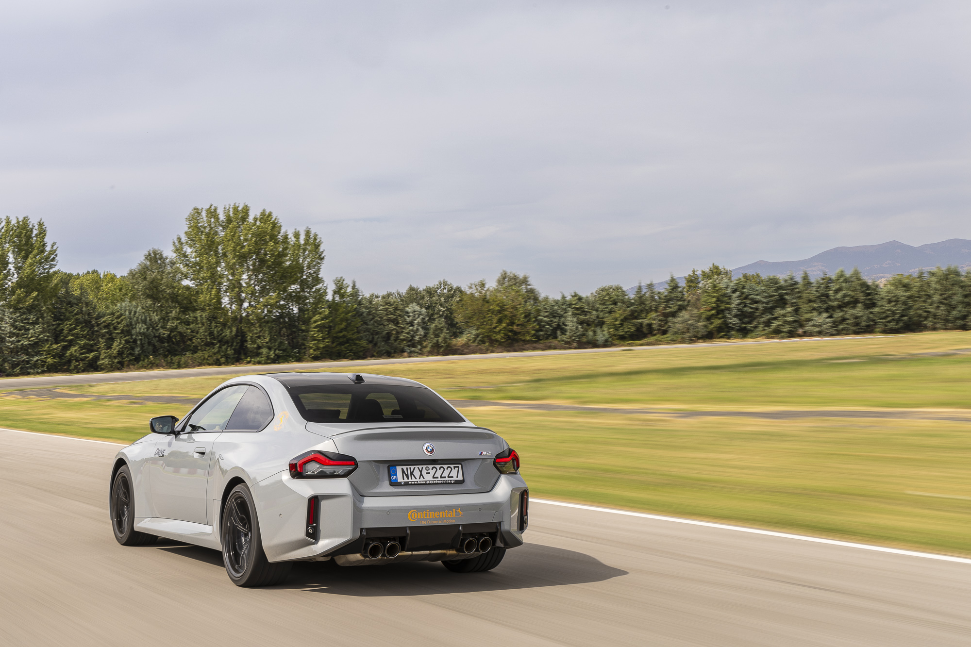 BMW M2 @ Serres Circuit