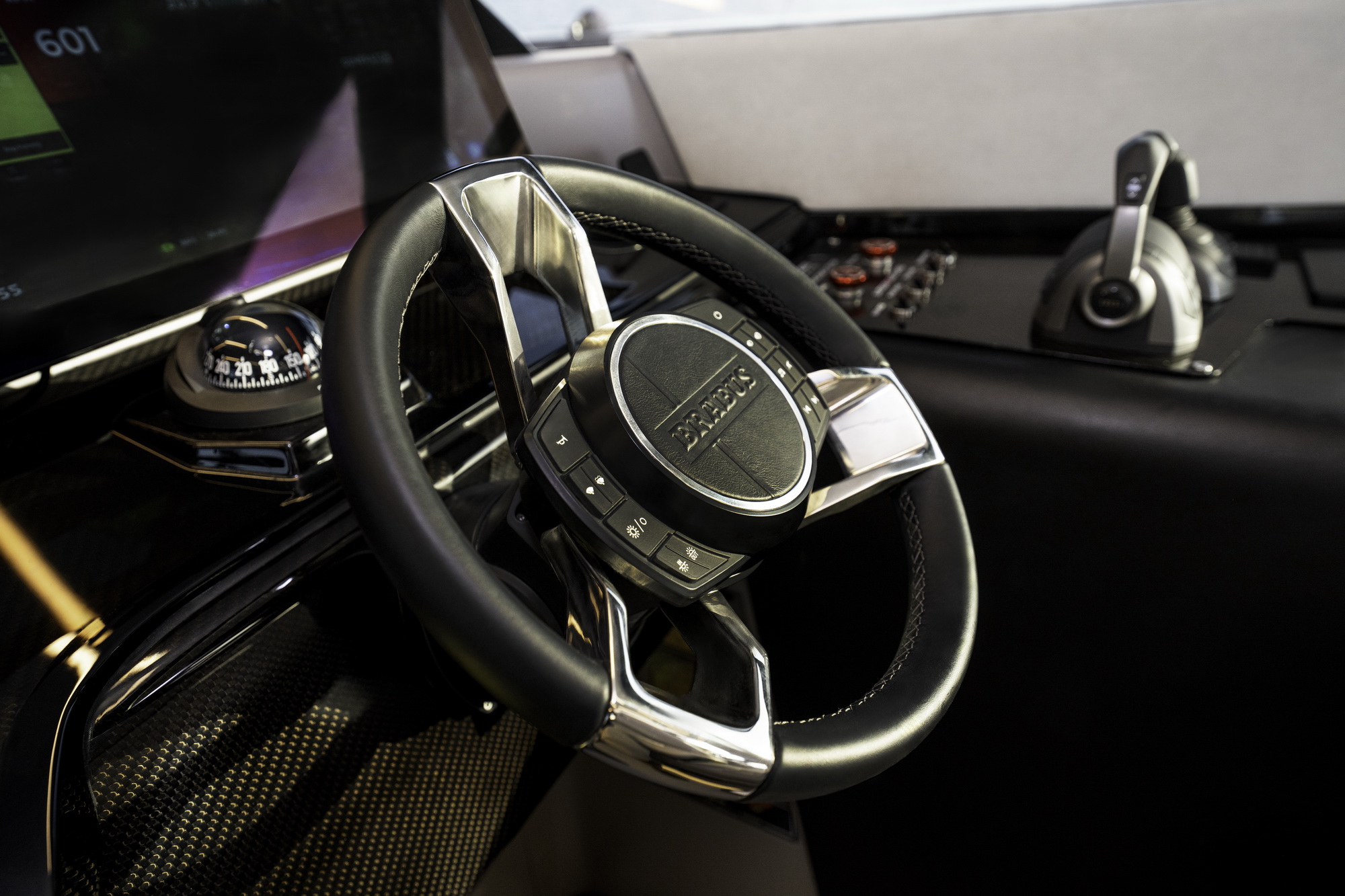 BRABUS ULTIMA 55