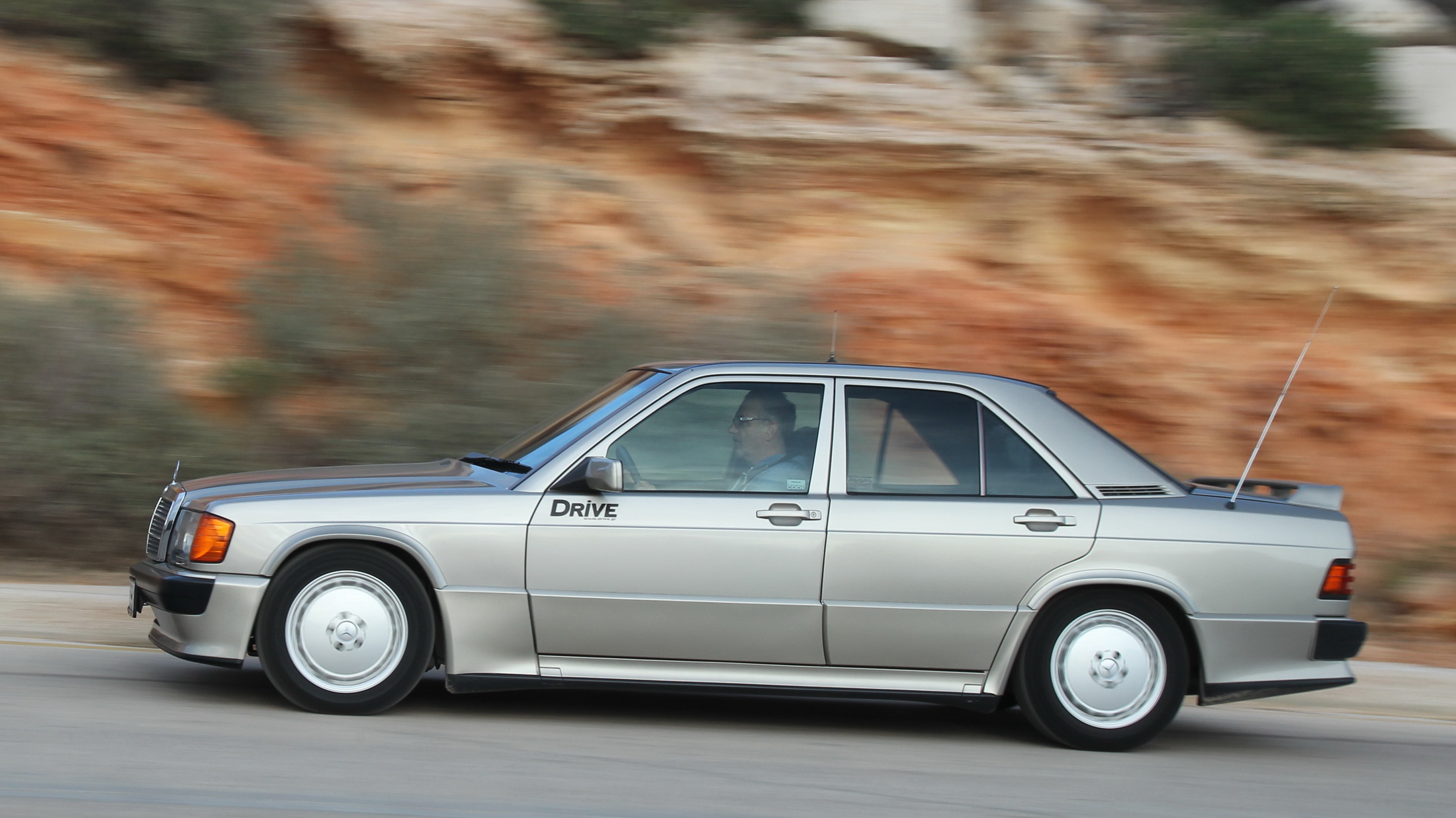 Mercedes-Benz 190 E 2.5-16