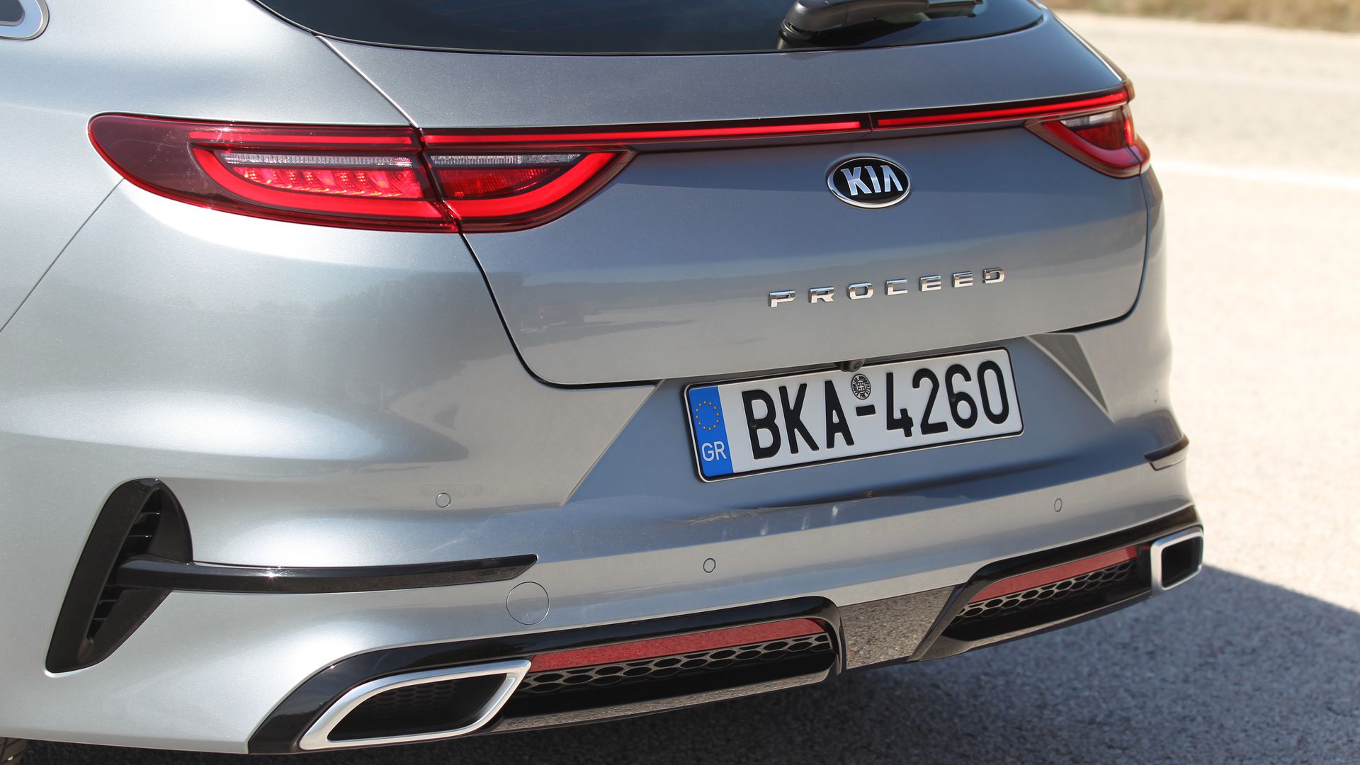 Kia Proceed 4