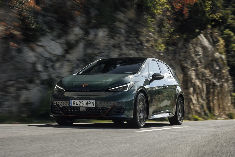 CUPRA_Born_VZ_4b
