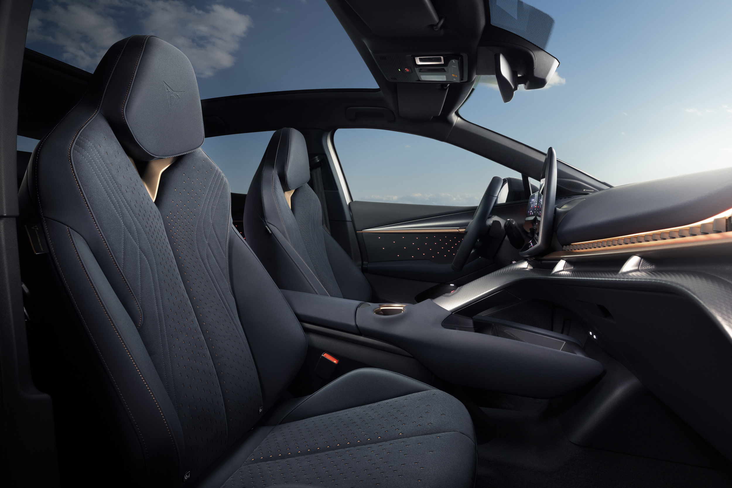 DRIVE, CUPRA Tavascan @ Barcelona 