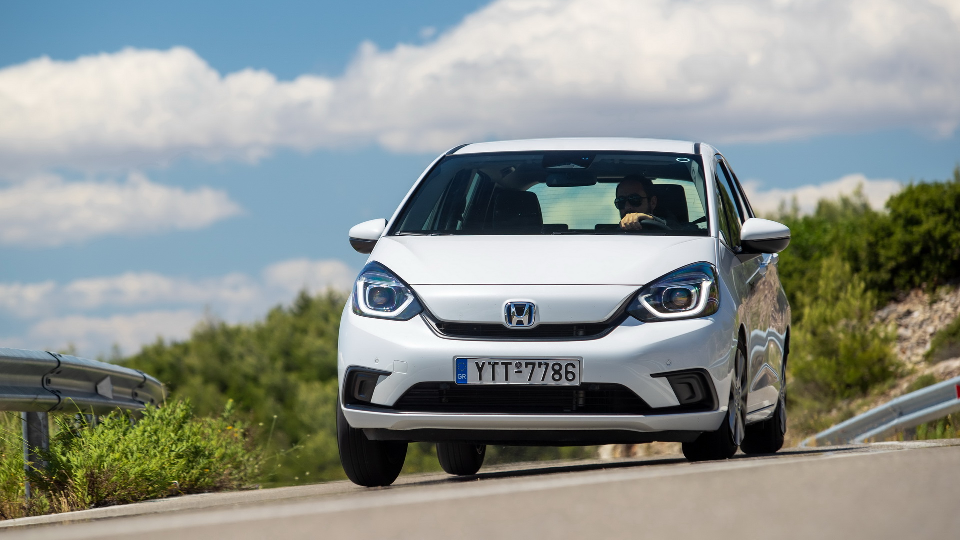 Συγκρίνουμε υβριδικά: Honda Jazz e:HEV vs Renault Clio E-Tech, Photo credits DRIVE Media Group/Fotini Pimpa