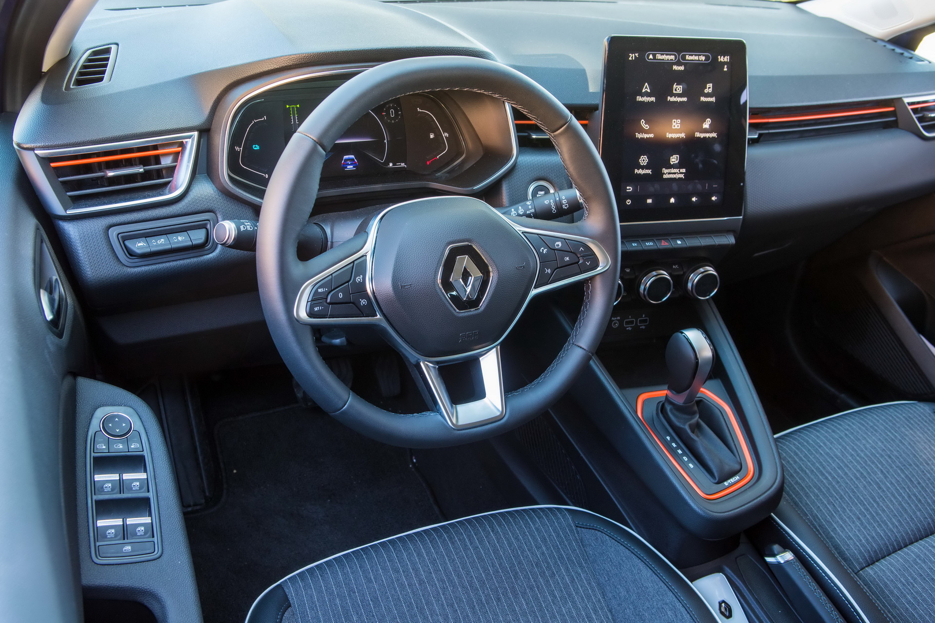 Συγκρίνουμε υβριδικά: Honda Jazz e:HEV vs Renault Clio E-Tech, Photo credits DRIVE Media Group/Fotini Pimpa