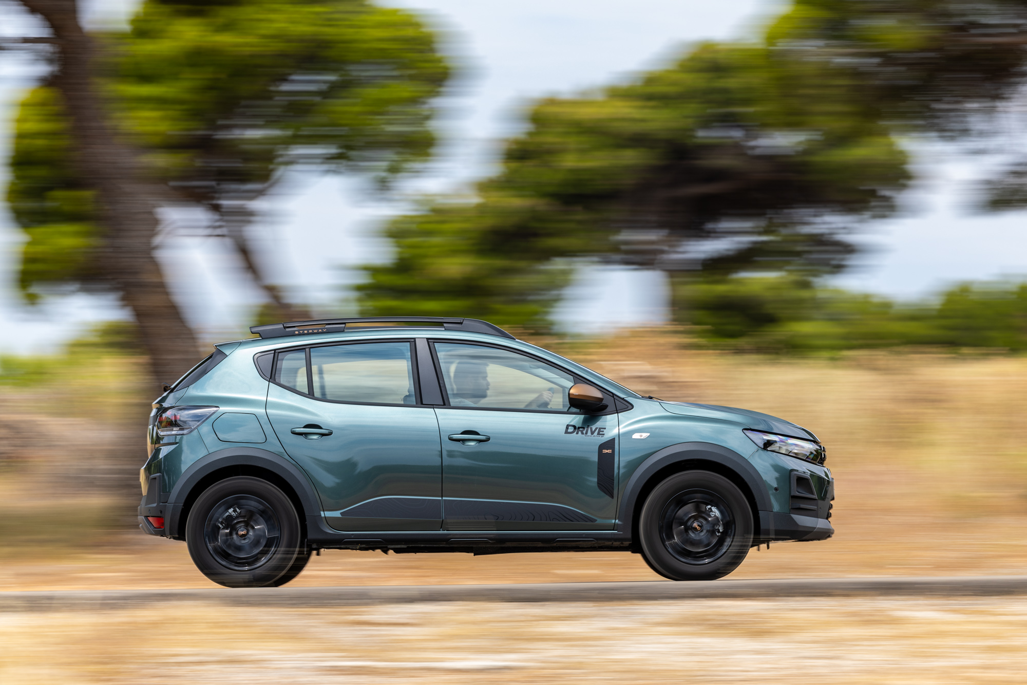 Test Drive: Dacia Sandero Stepway Eco-G 120 EDC, Photo © DRIVE Media Group/Thanassis Koutsogiannis