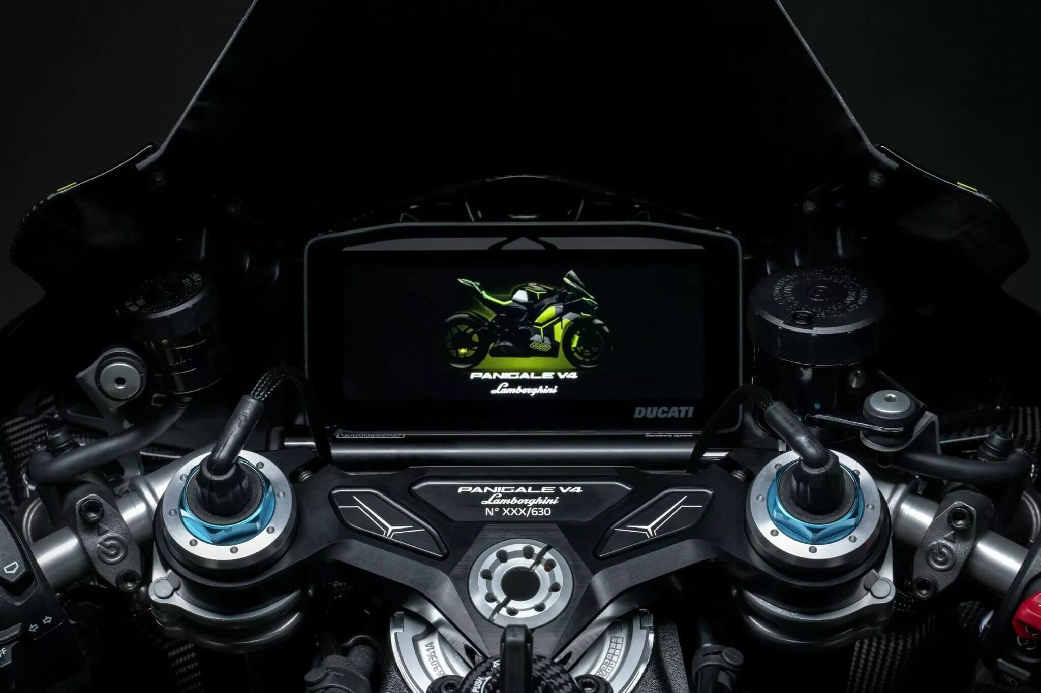 Panigale V4
