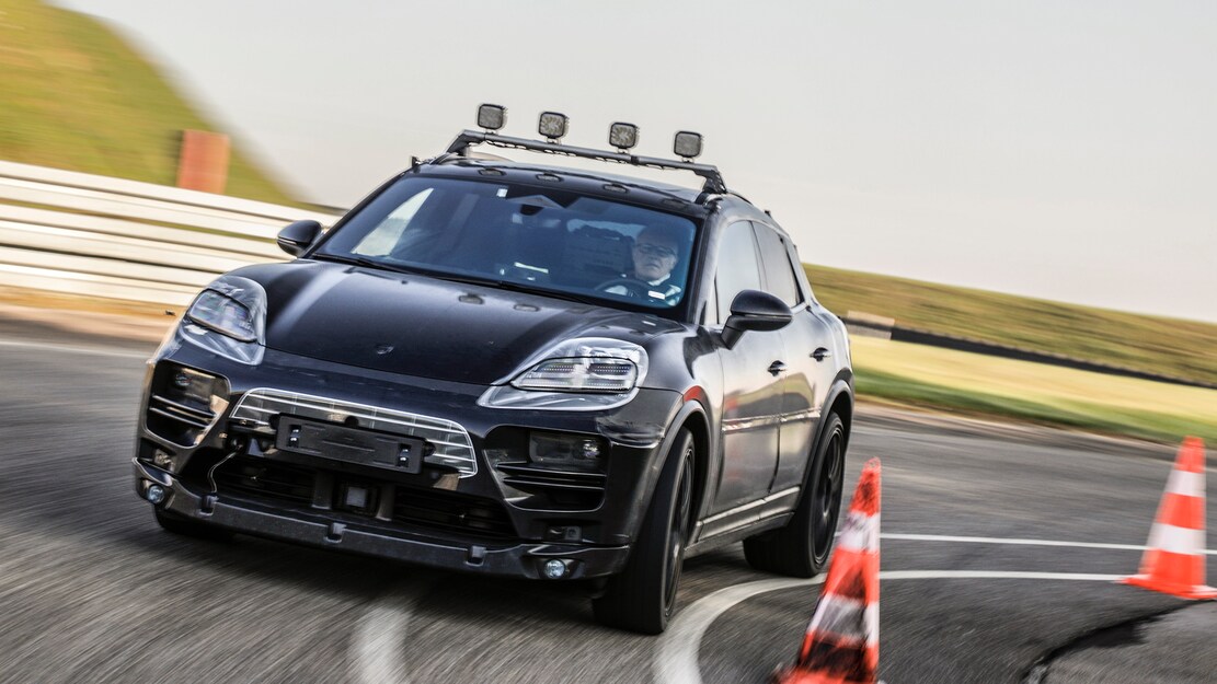 Porsche Macan electric