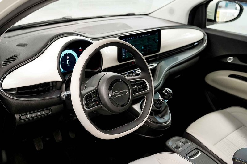 FIAT 500 Hybrid