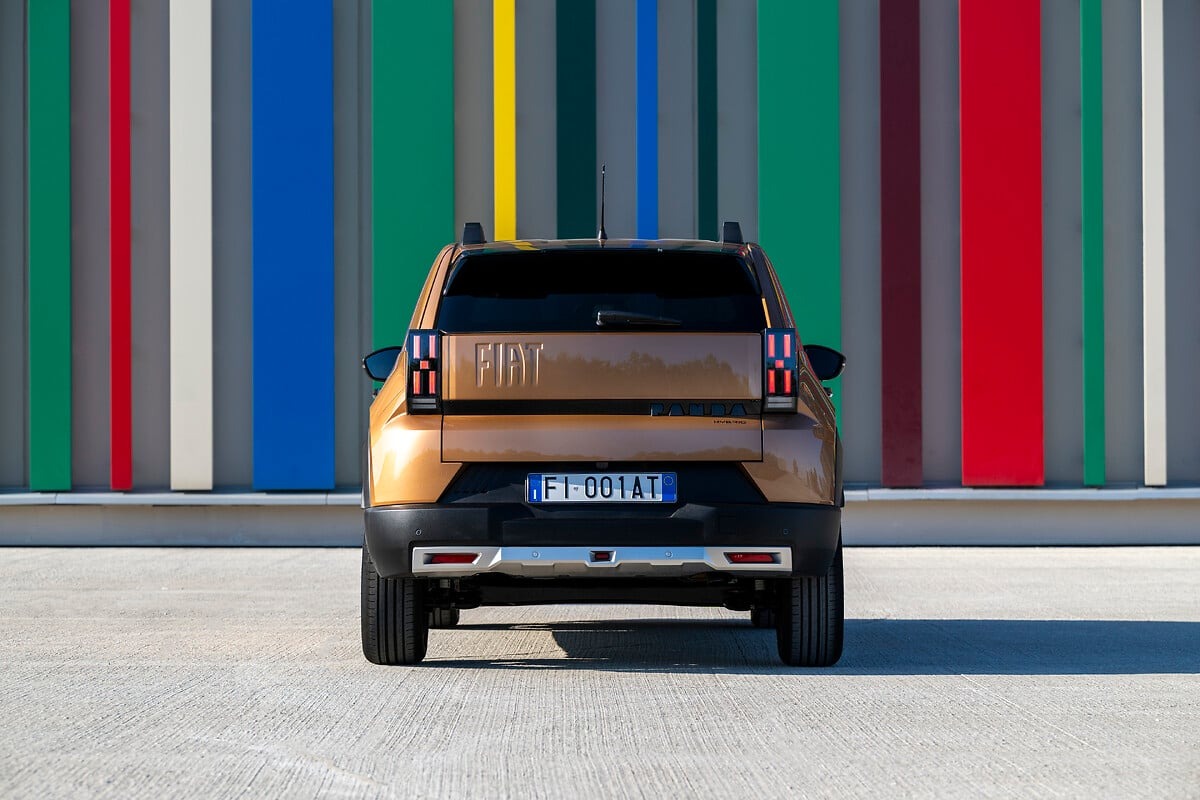 Test Drive FIAT Grande Panda Hybrid @ Italy, Photo © FIAT