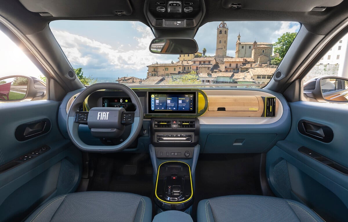 Test Drive FIAT Grande Panda Hybrid @ Italy, Photo © FIAT
