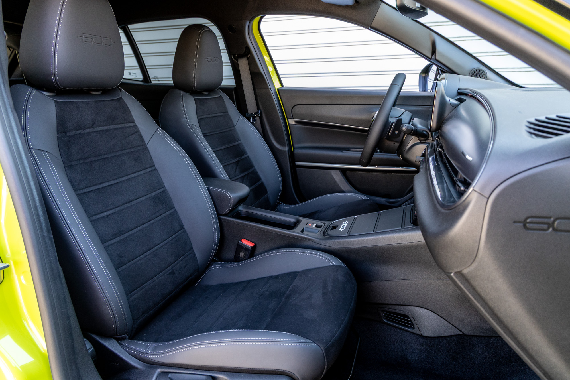 Test drive: FΙΑΤ 600 Hybrid Sport&nbsp;145 PS @ Φωτογραφίες: DRIVE Media Group/Θανάσης Κουτσογιάννης