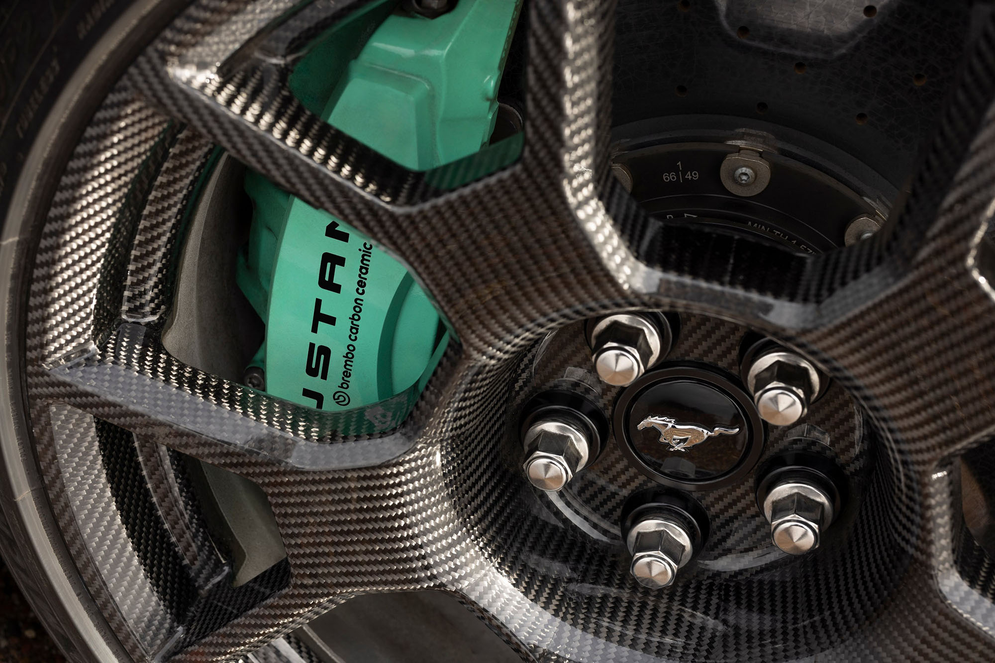 Mustang Dark Horse SC