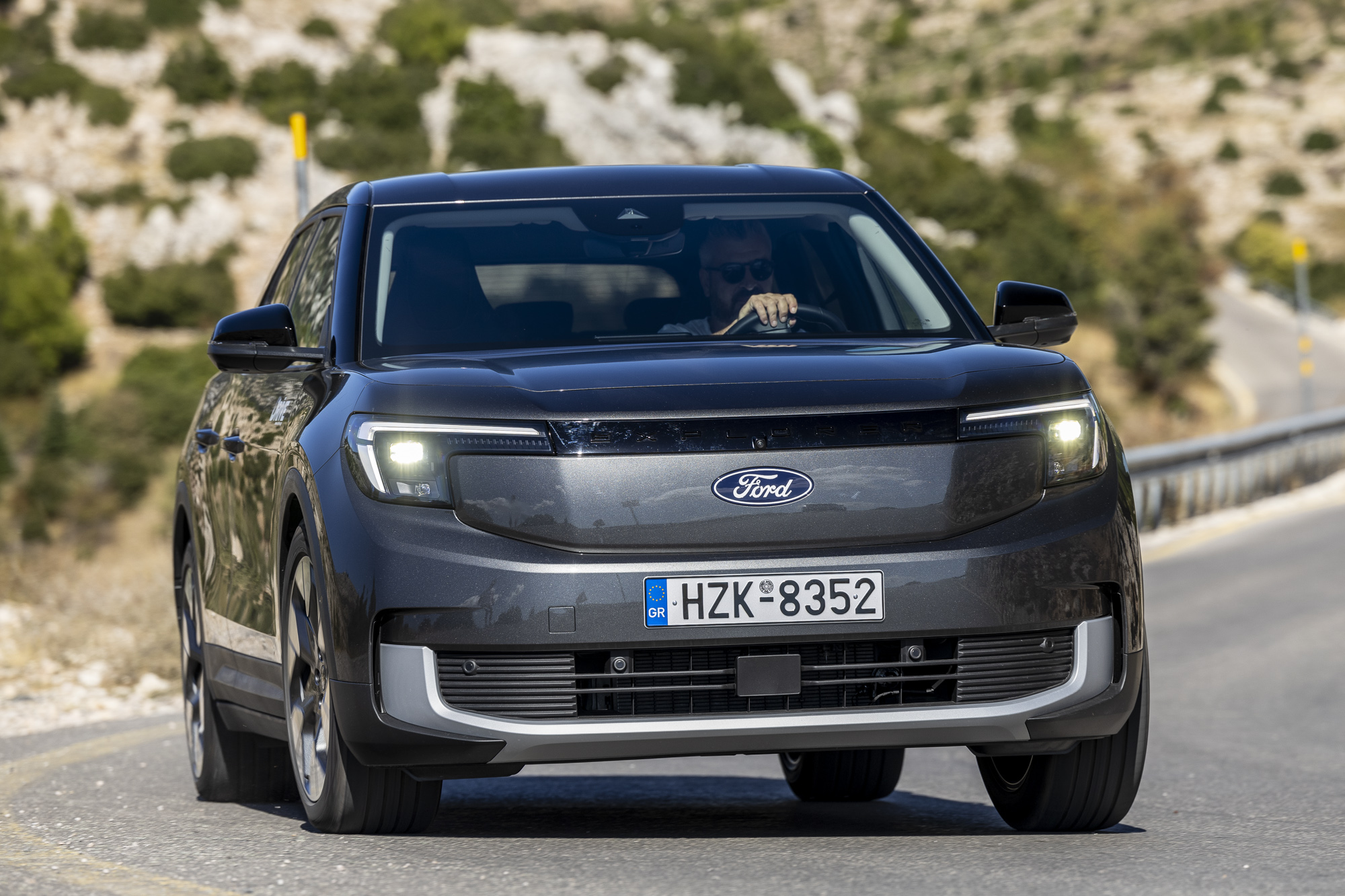 Test drive: Ford Explorer RWD 77 kWh, Photo © DRIVE Media Group/Thanassis Koutsogiannis