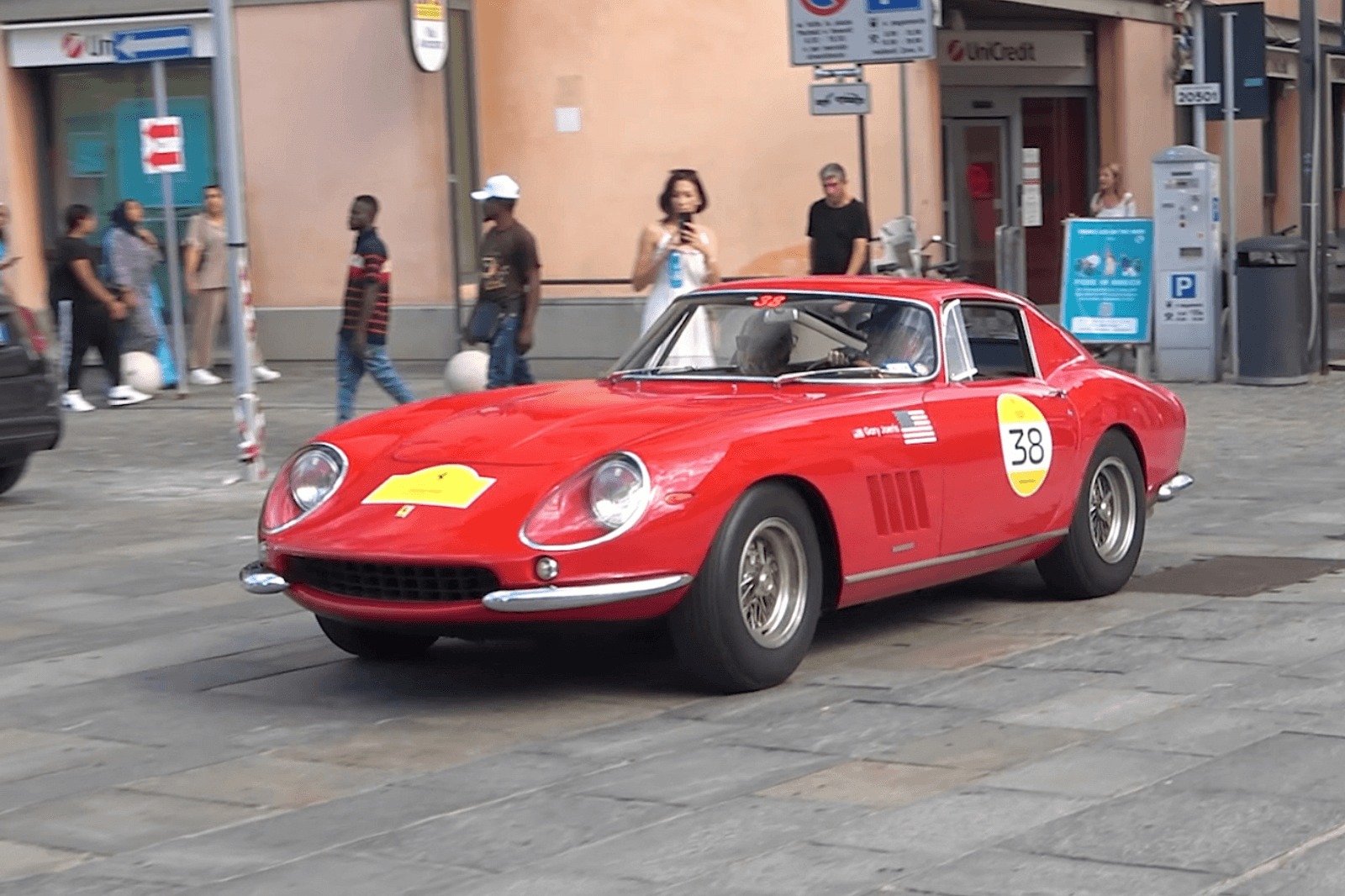 Ferrari Cavalcade