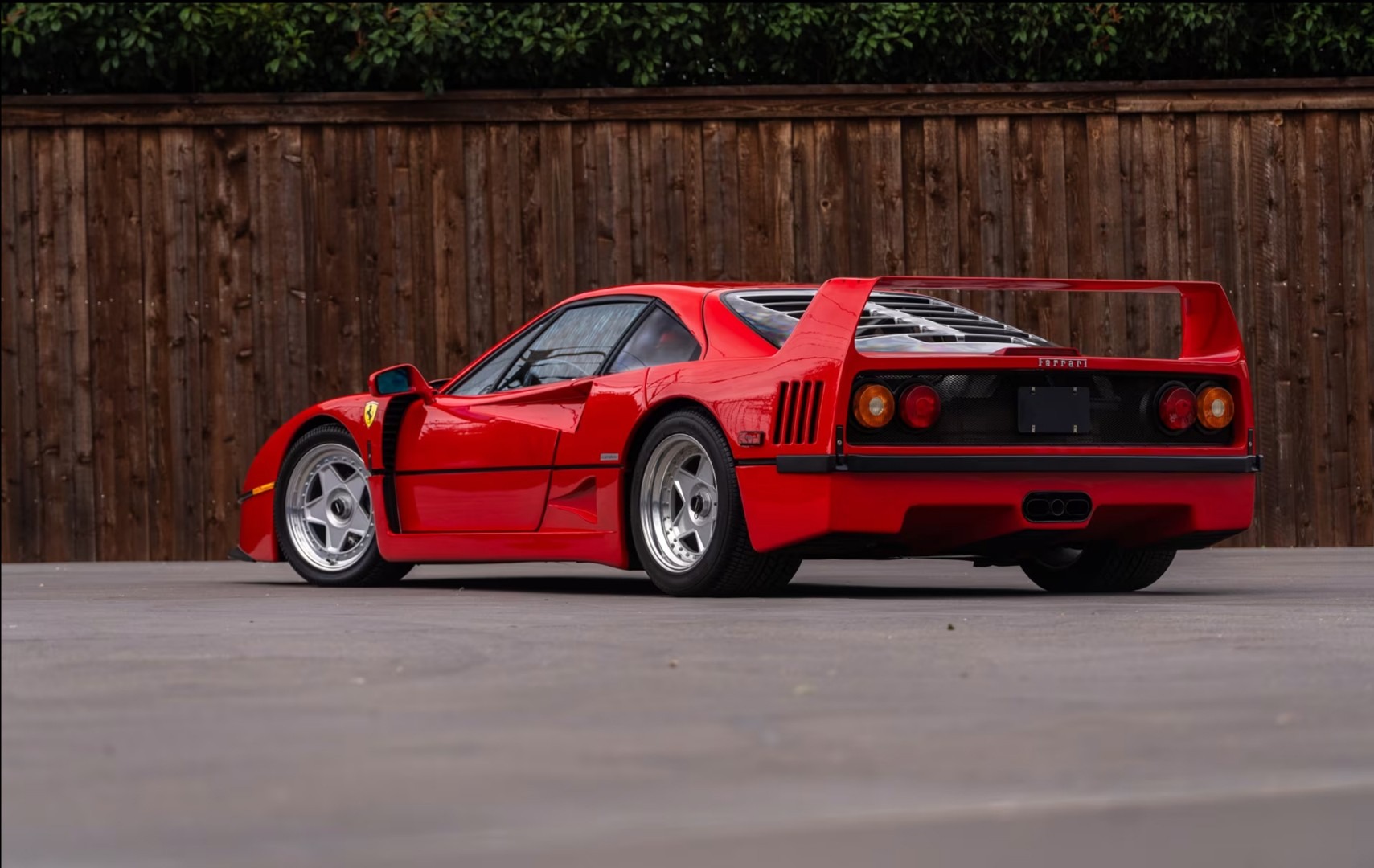 Ferrari F40