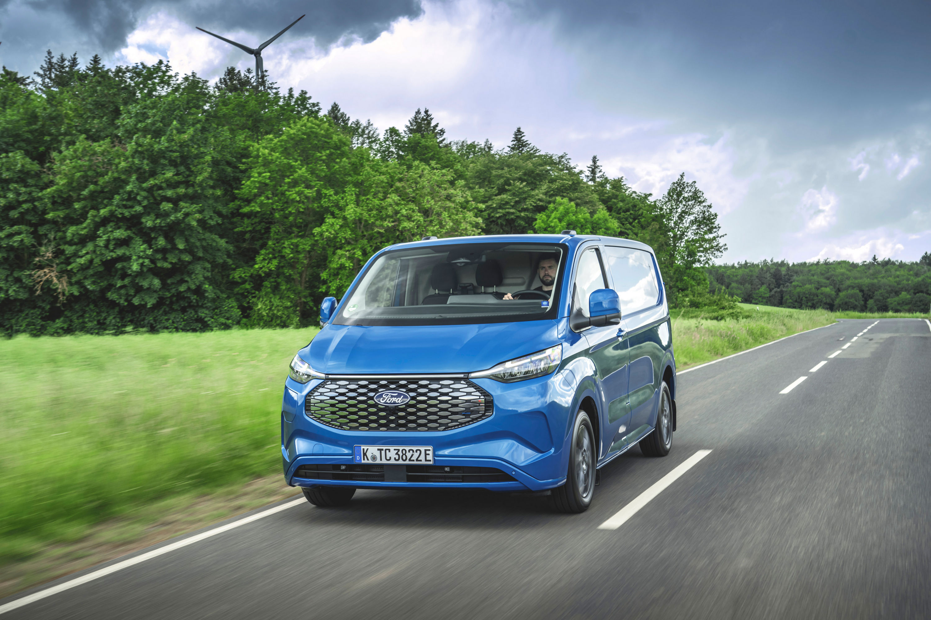 Ford E-Transit Custom- Ford Pro