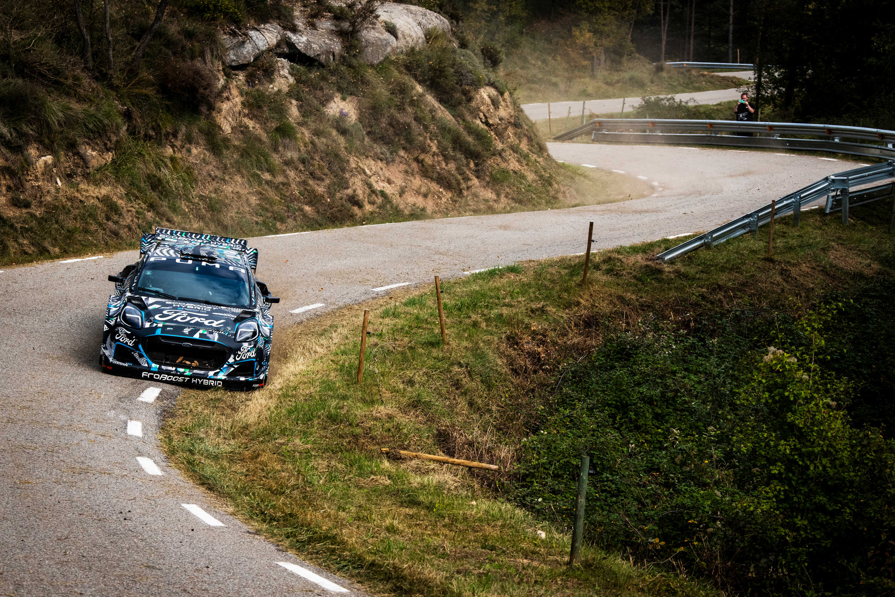 Ο Sébastien Loeb στο ράλι Monte Carlo με Ford Puma Hybrid Rally1 | Drive