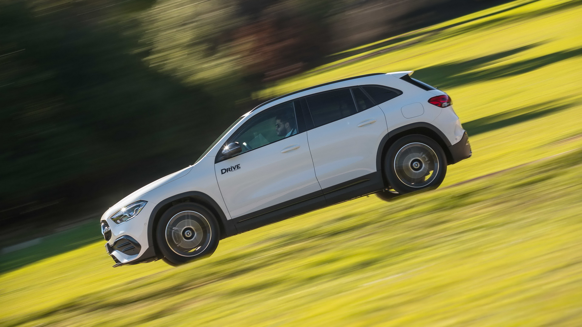 Test drive: Mercedes-Benz GLA 200 4Matic 8G-DCT, Photo Credit DRIVE Media Group/Thanassis Koutsogiannis