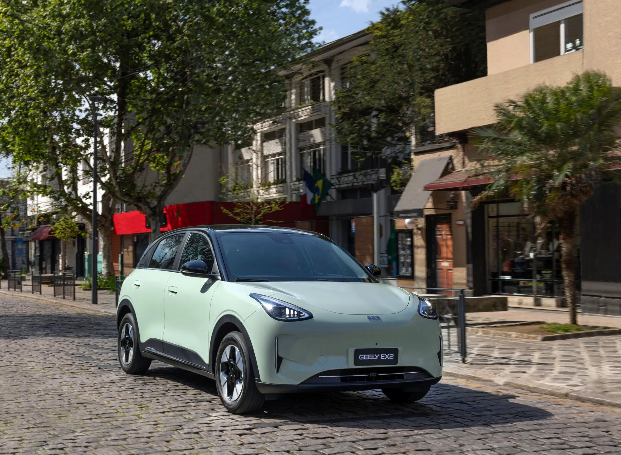 Geely EX2