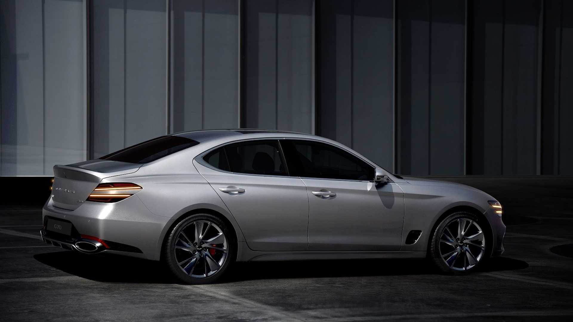 Genesis G70