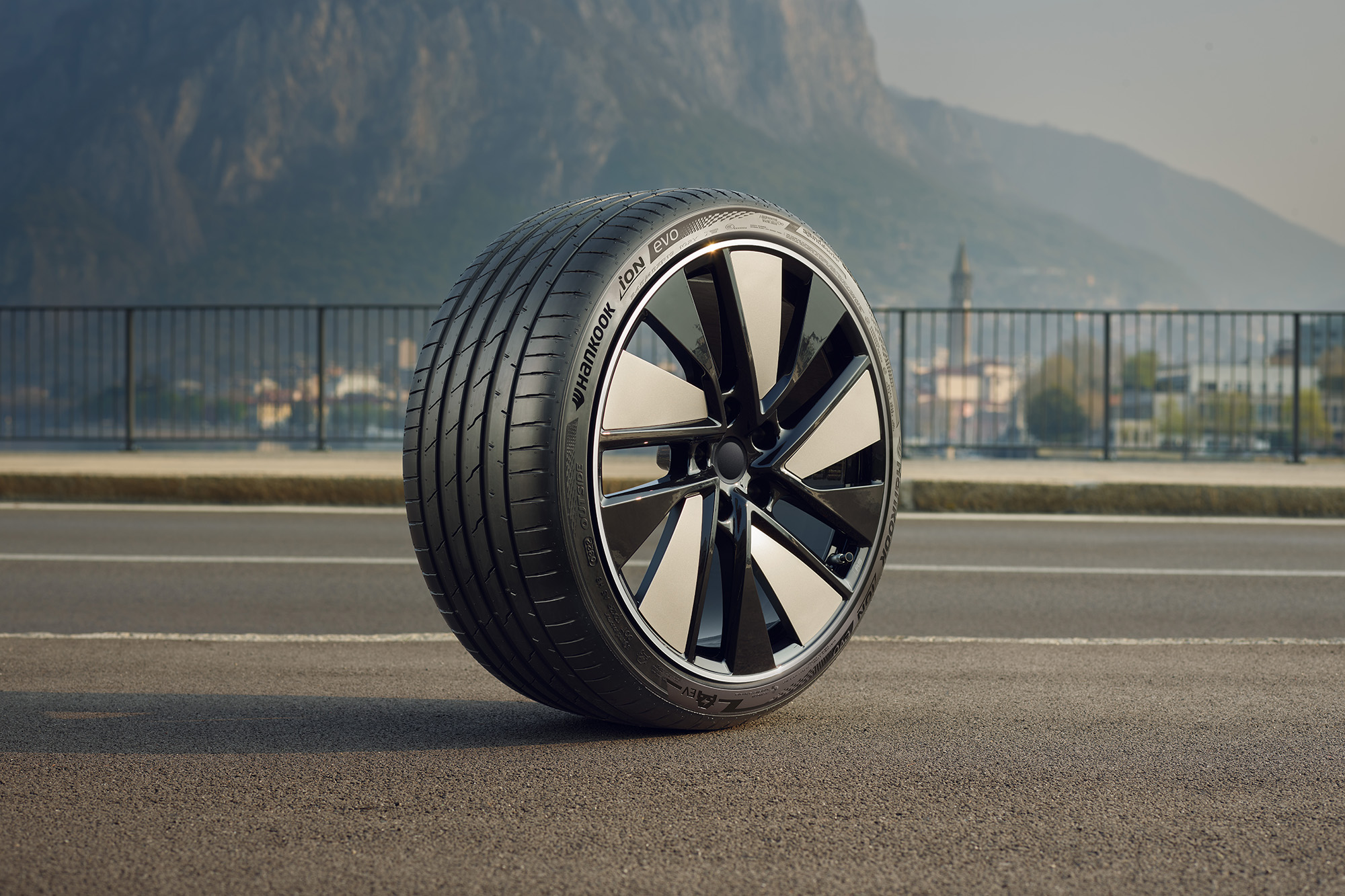 Hankook Ventus iON S