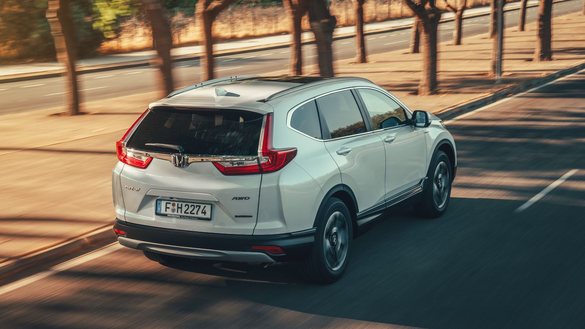 Honda CR-V Hybrid Rear View