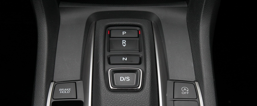 Honda Civic i-DTEC 9AT κουμπιά επιλογής