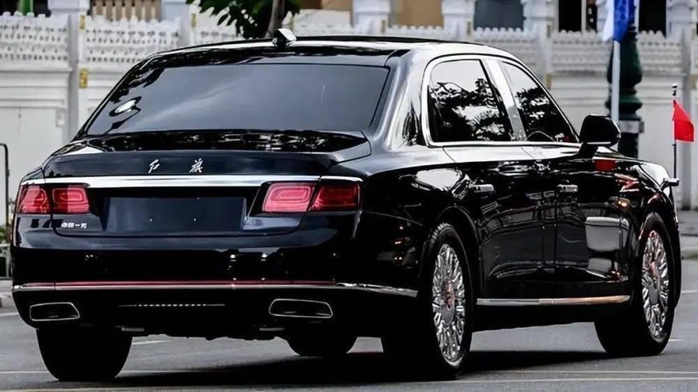 Hongqi N701