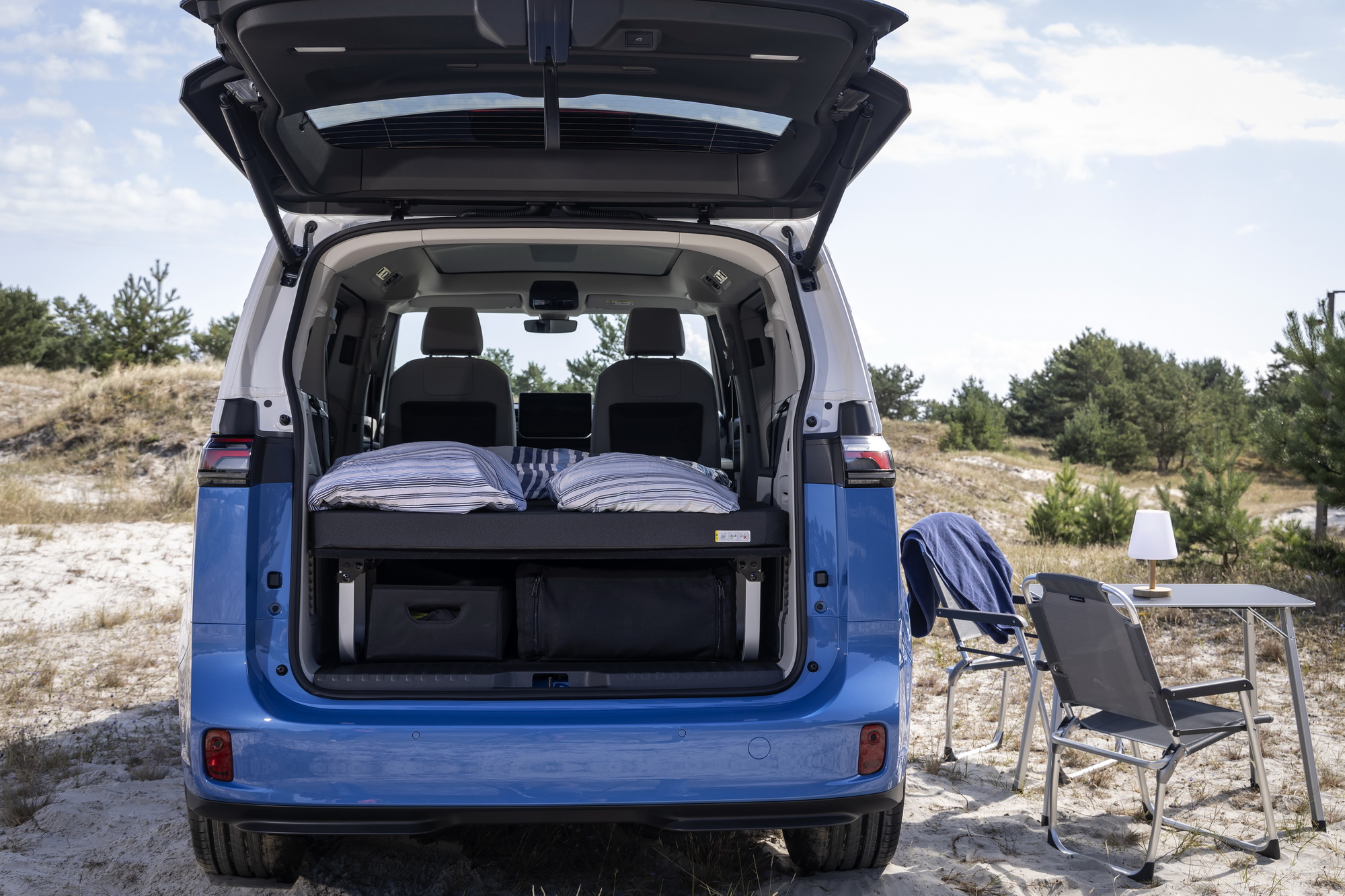 Volkswagen ID. Buzz California
