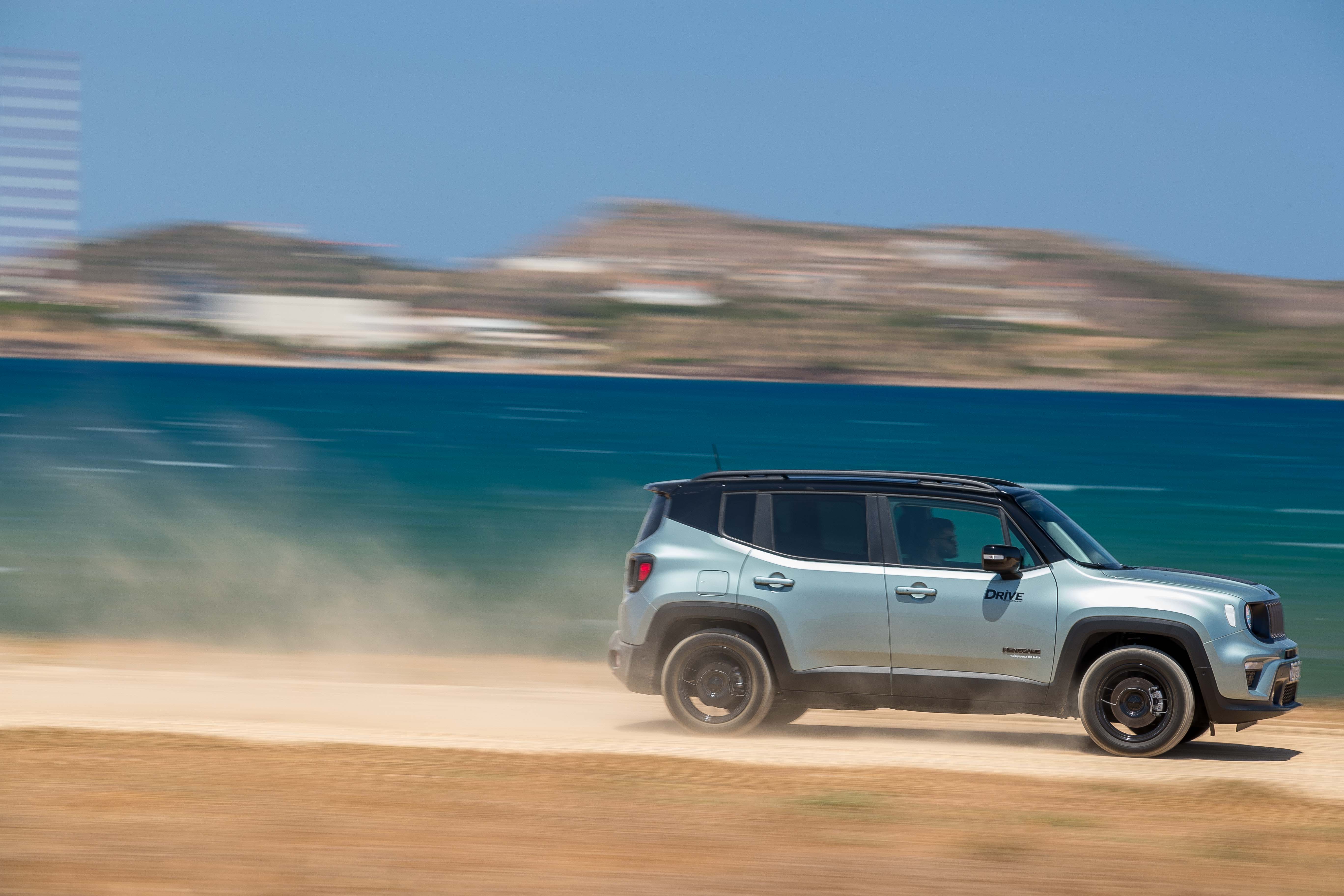 Test drive: Jeep Renegade e-Hybrid, Photo credits DRIVE Media Group/Thanassis Koutsogiannis