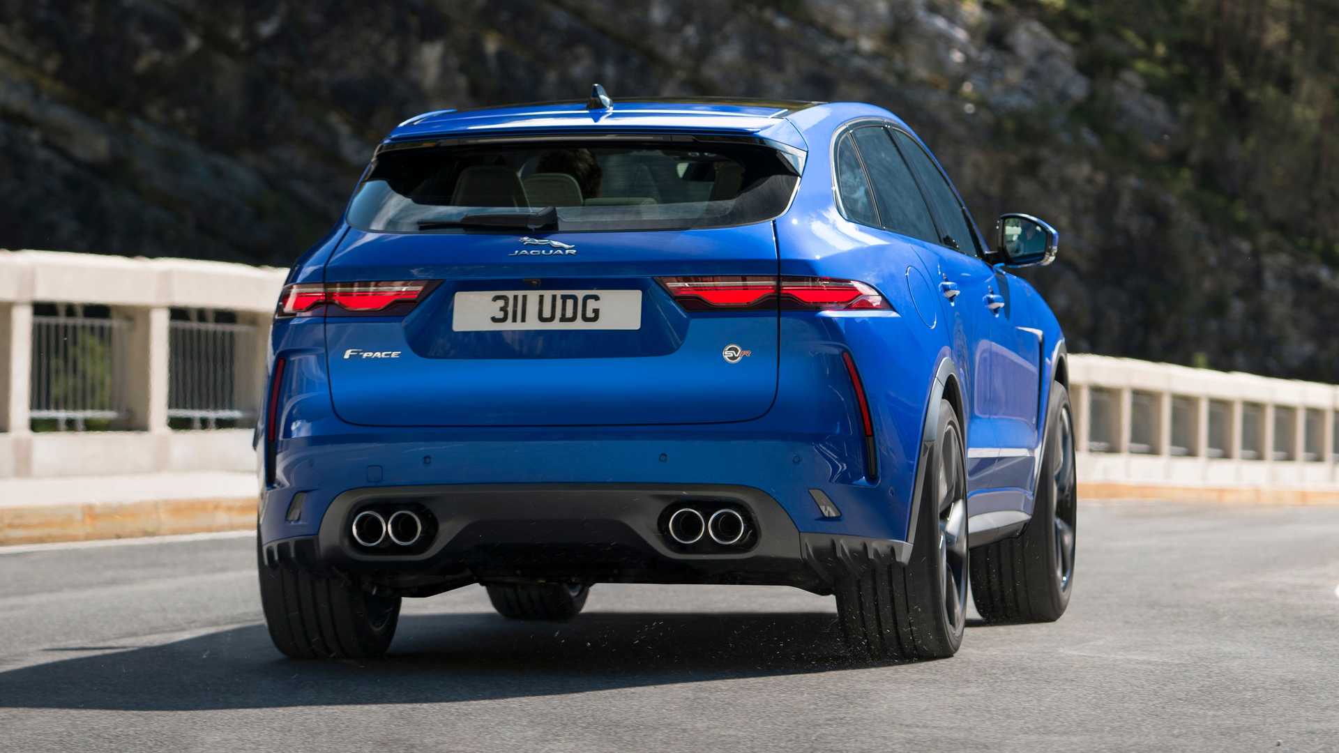 Jaguar F-Pace SVR