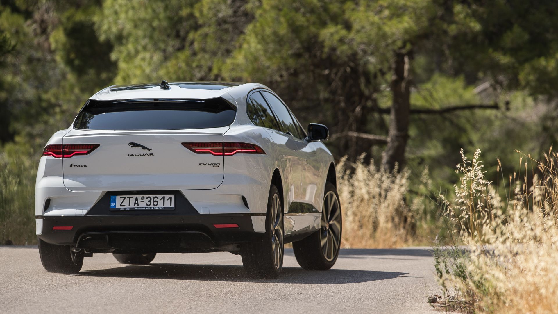 Jaguar I-Pace EV400 MY'22 drive_gr 5