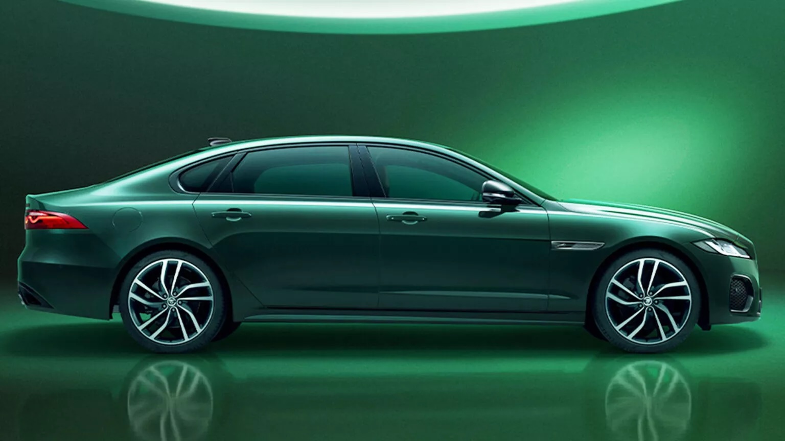 Jaguar XFL