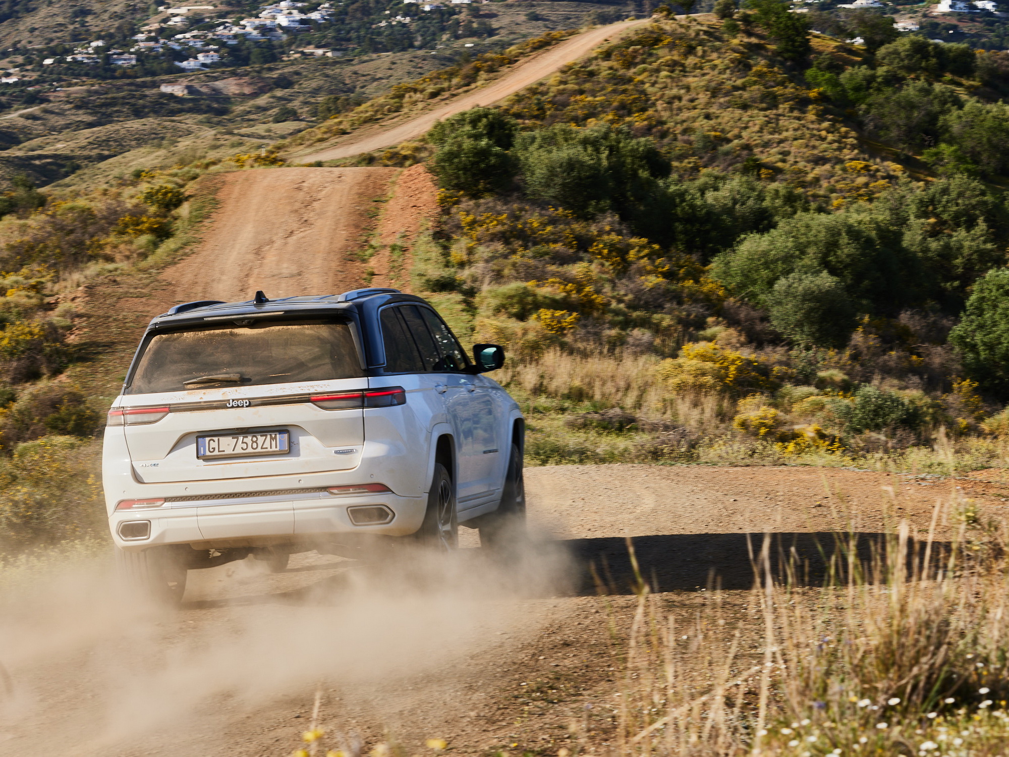 Dokimazoume Jeep Grand Cherokee 4xe, Photos © DRIVE Magazine, Thanassis Koutsogiannis