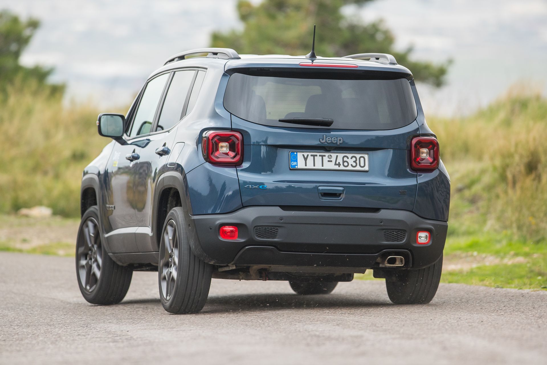 Jeep Renegade 4xe S 2021 drive_gr 5