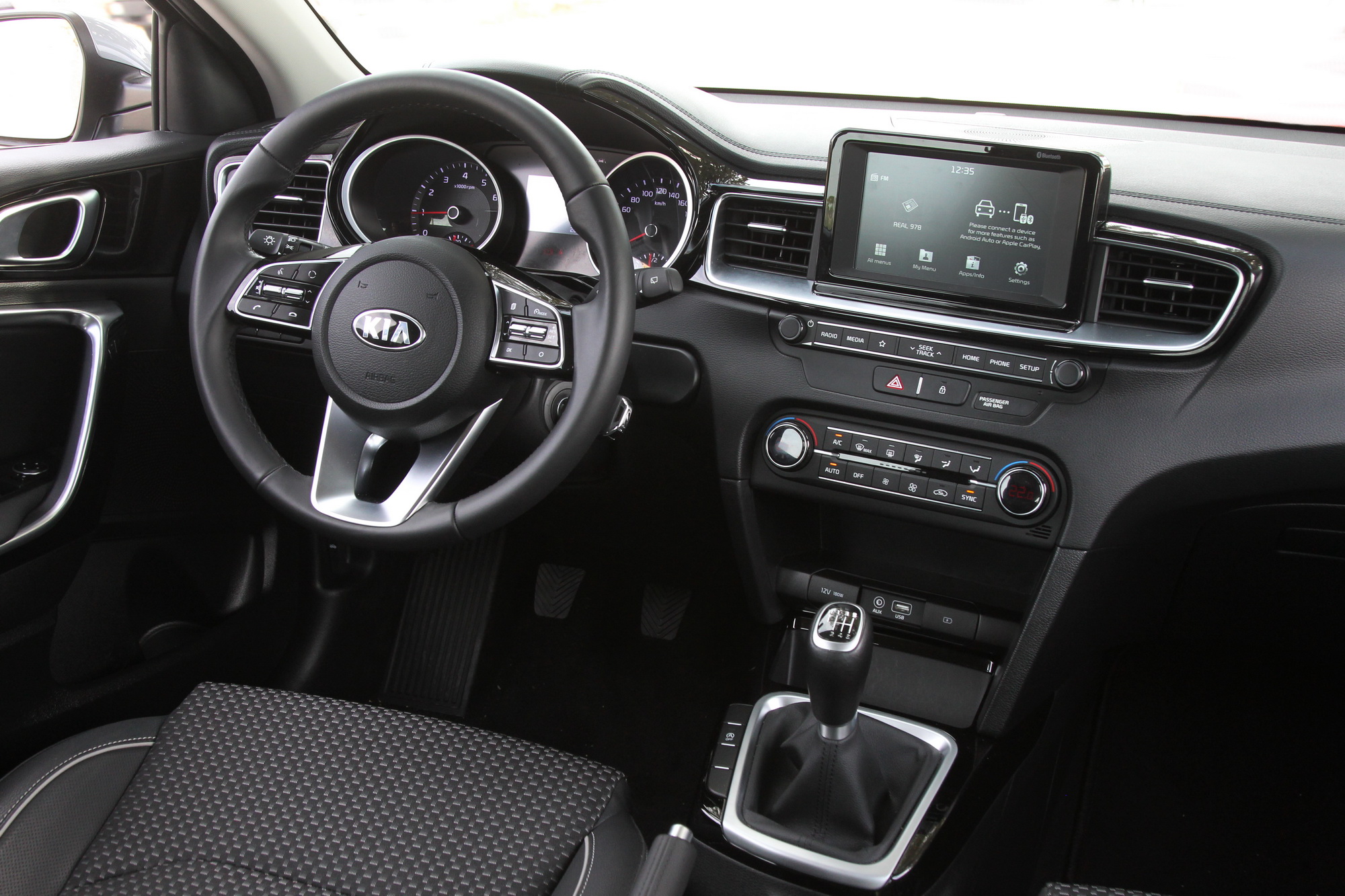 Kia Ceed interior