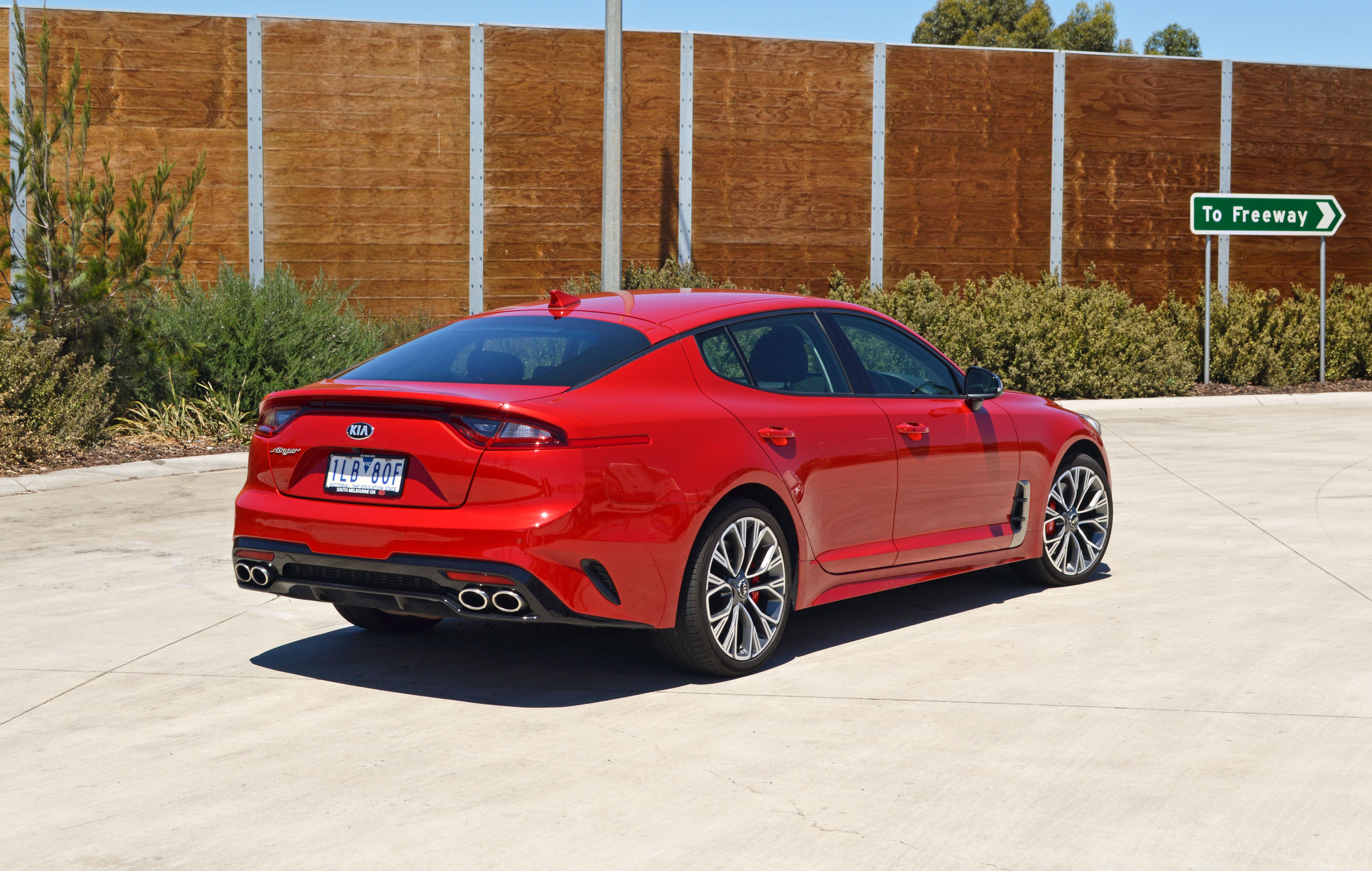 KIA Stinger 330Si