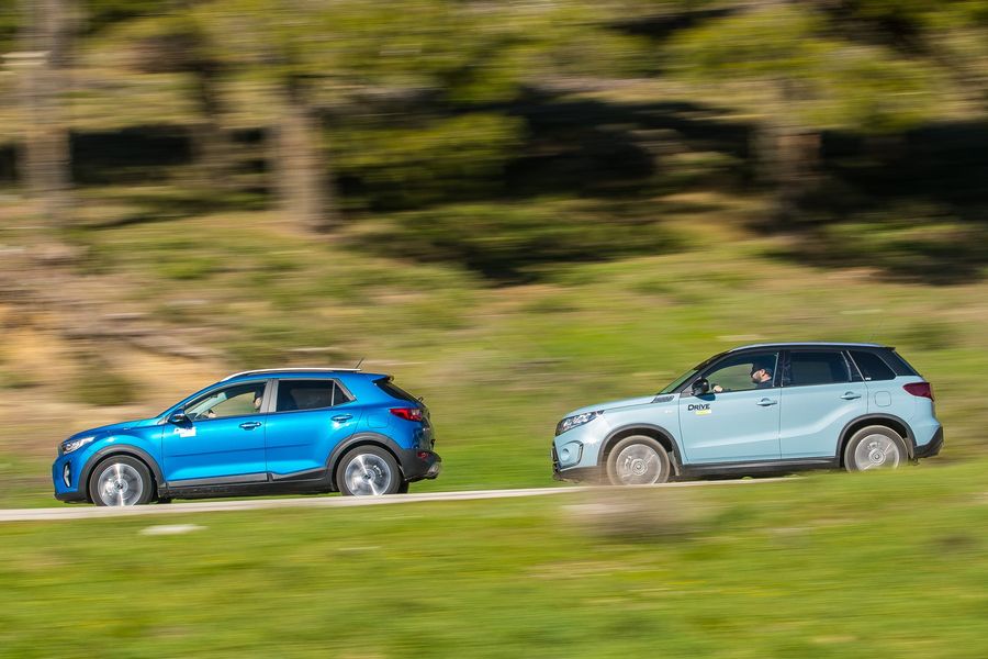 Kia Stonic vs Suzuki Vitara