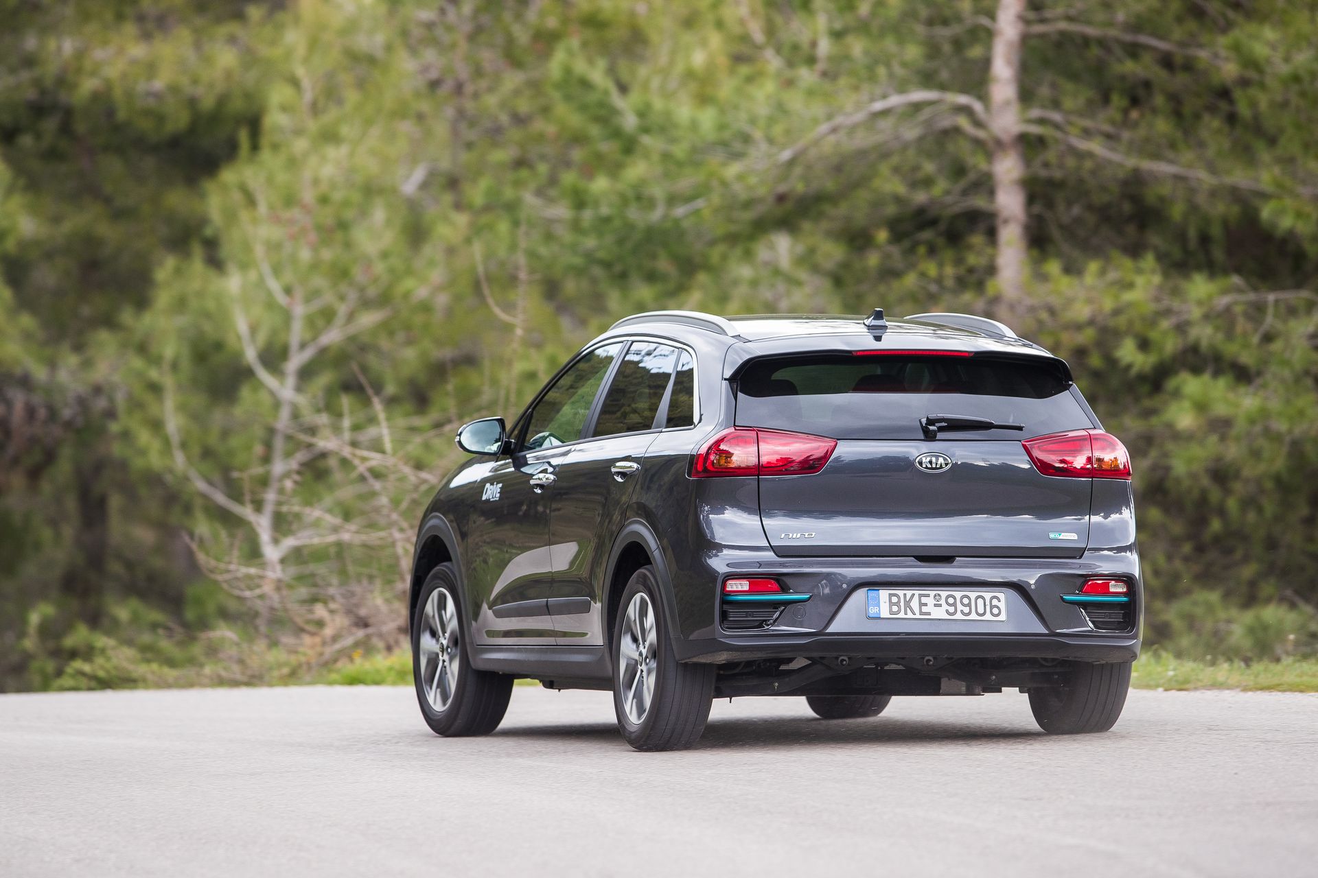 Kia e-Niro 64 kWh drive_gr 5