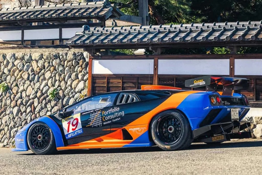 Lamborghini Diablo GT2