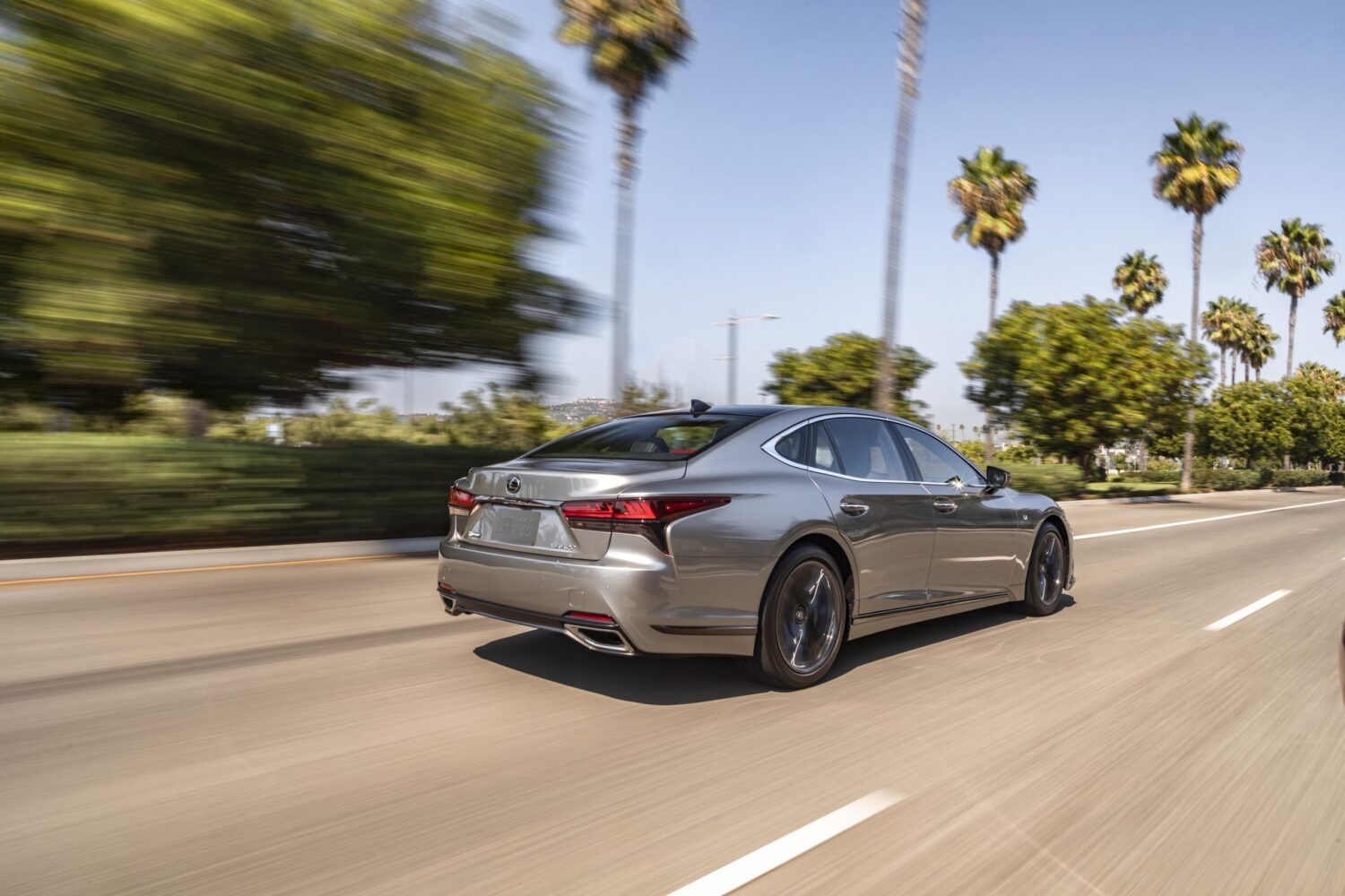 Lexus LS500 AWD Heritage Edition