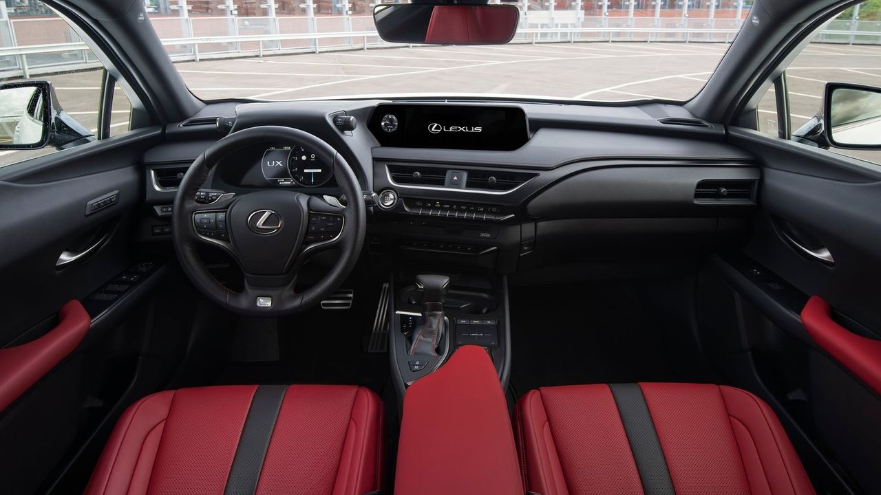 Lexus UX Interior