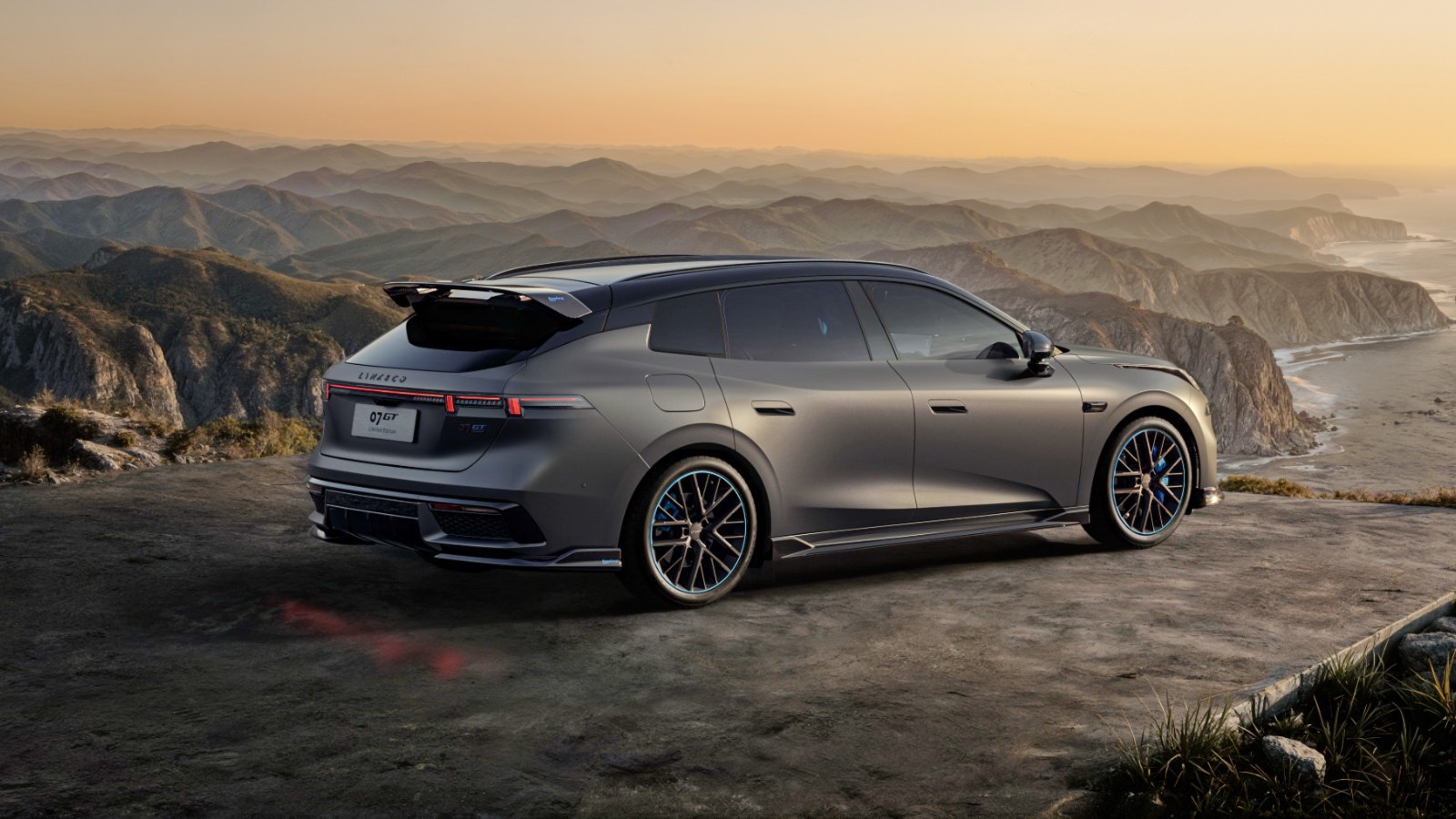 Lynk & Co 07 GT